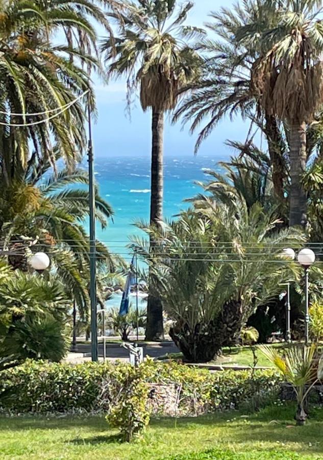 La Terrazza Di Villa Ilaria San Remo Extérieur photo